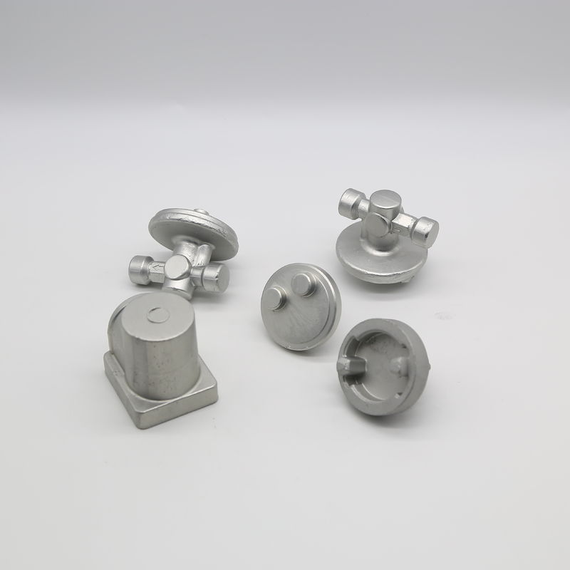Partes forjadas fundidas de alta precisión en aleación de acero y aluminio para el cliente requerido