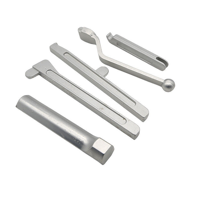 Servicios de forja personalizada de anodización de color para aluminio de acero y latón requerido por el cliente